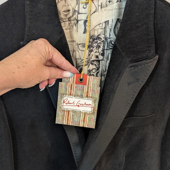 Robert Graham Black Velvet Blazer with Elegant Trim - Picture 14 of 15